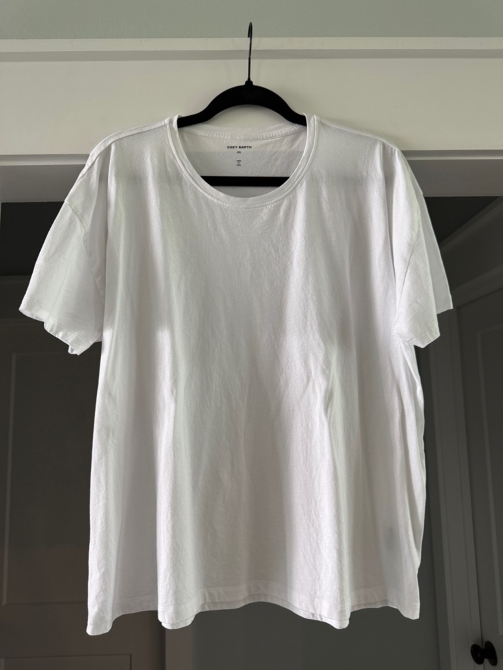 Cozy Earth Women's White Crewneck Short Sleeve Tee